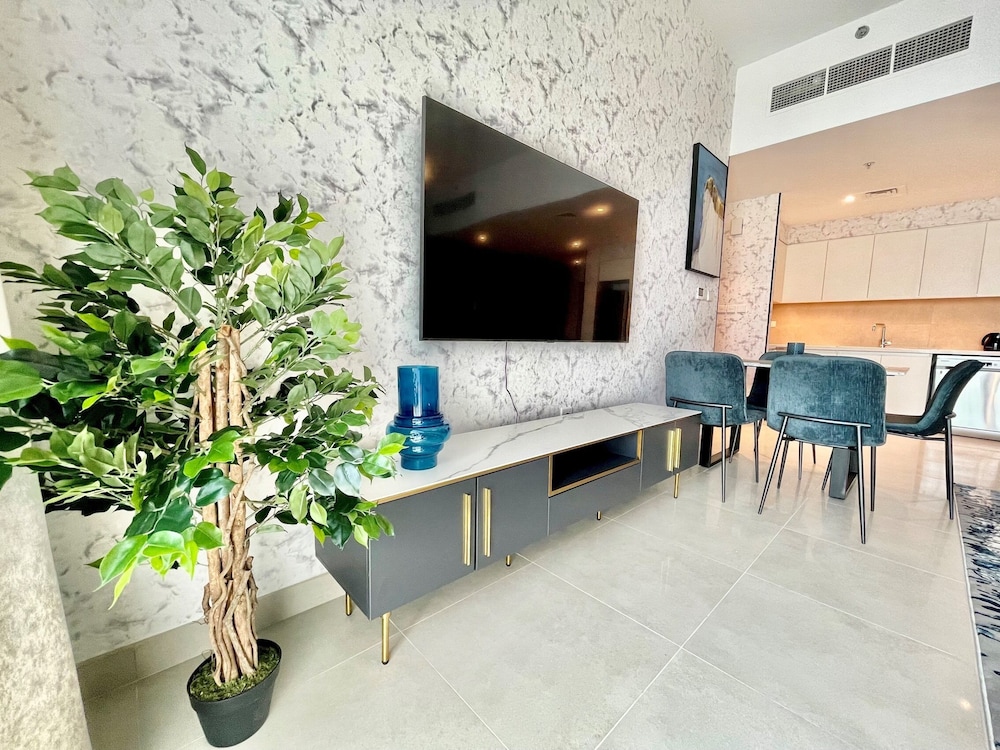 Ultimate Luxury at Dubai Creek Waterfront