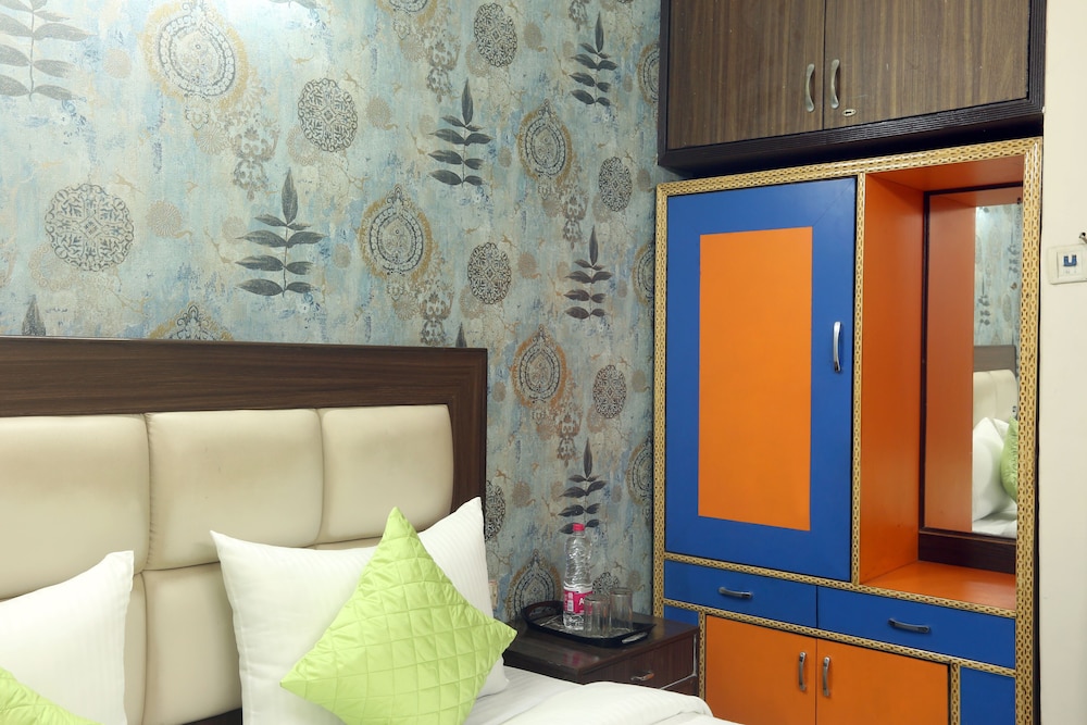 Airport Hotel Mayank Residency