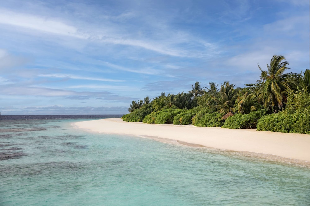 NH Collection Maldives Havodda Resort