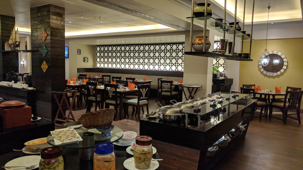 The Gateway Hotel Beach Road Kozhikode