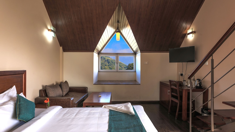 Shola Crown Resort, Munnar