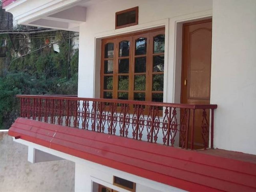 Hotel Mussoorie Residency