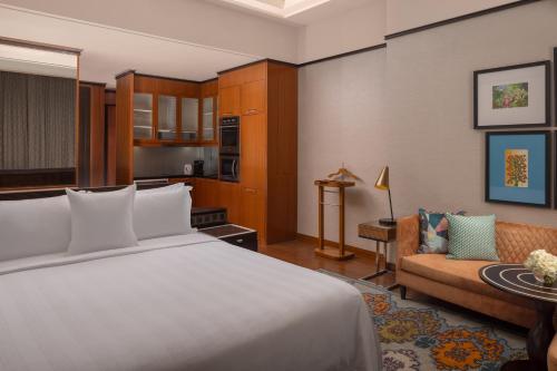 ITC Ratnadipa, a Luxury Collection Hotel, Colombo