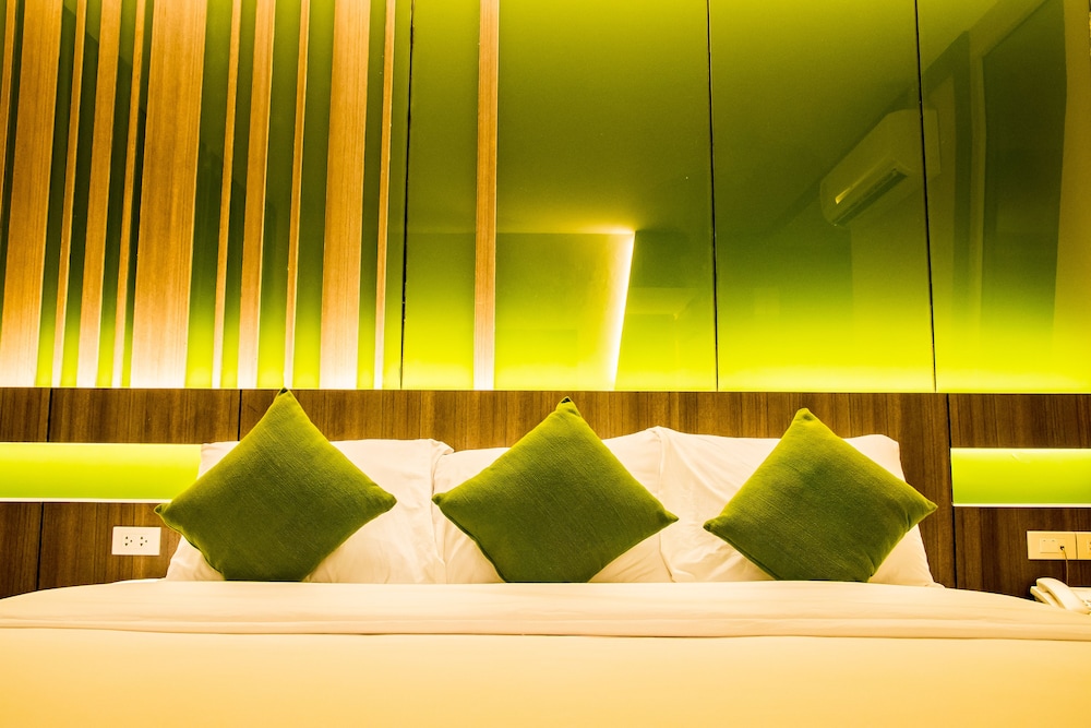 Lantana Pattaya Hotel & Resort