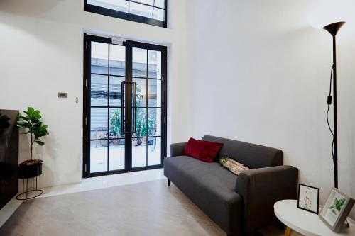 Livinn91 Hotel