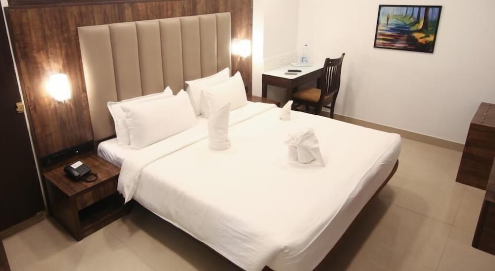 Golden Chariot The Boutique Hotel