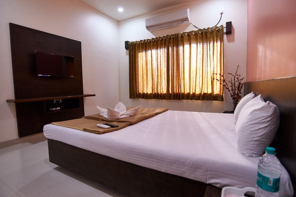 Hotel Pride Inn Shirdi