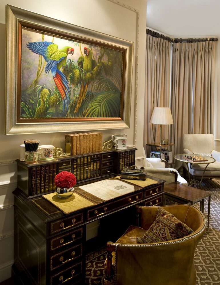 The Egerton House Hotel