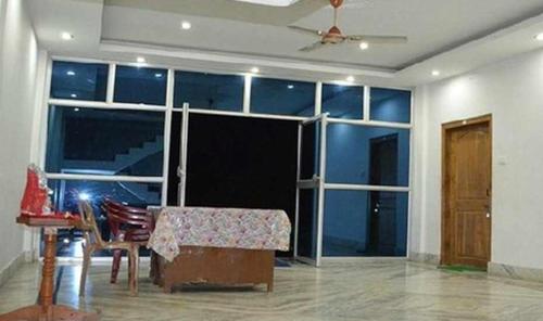 Kaziranga Florican Lodge