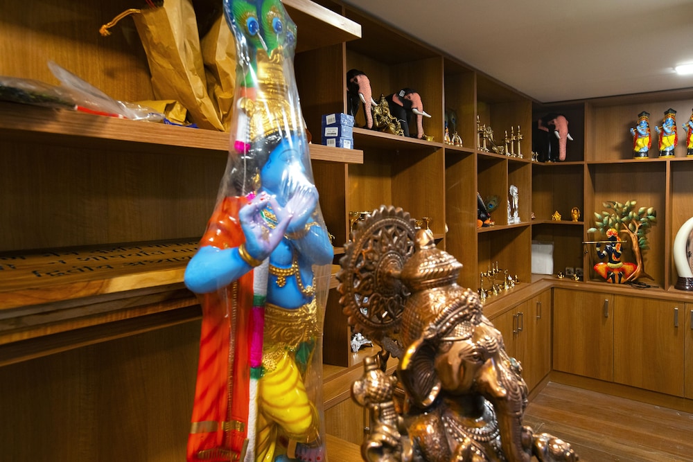 Hotel Harivaram Yuga