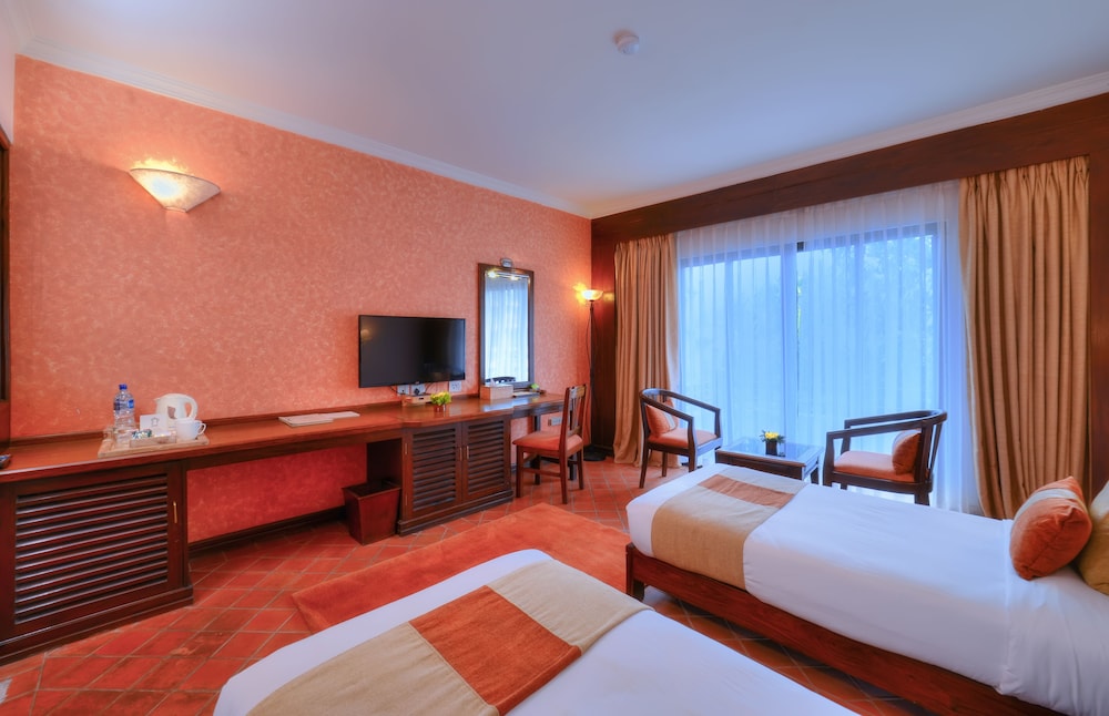 Hotel Barahi Pokhara
