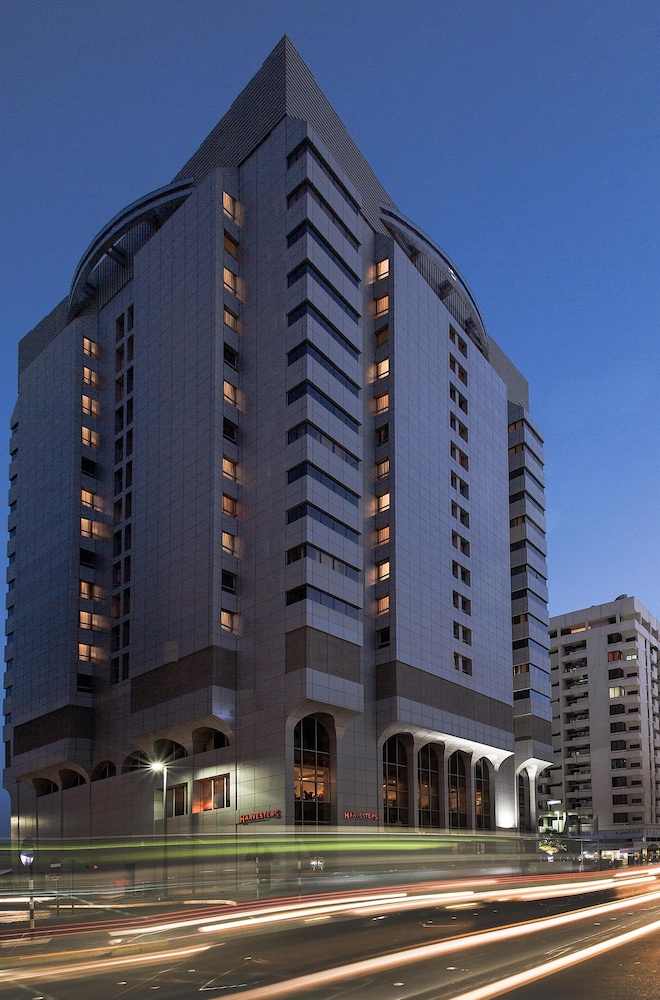 Copthorne Downtown Abu Dhabi (Ex. Holiday Inn Abu Dhabi Downtown)