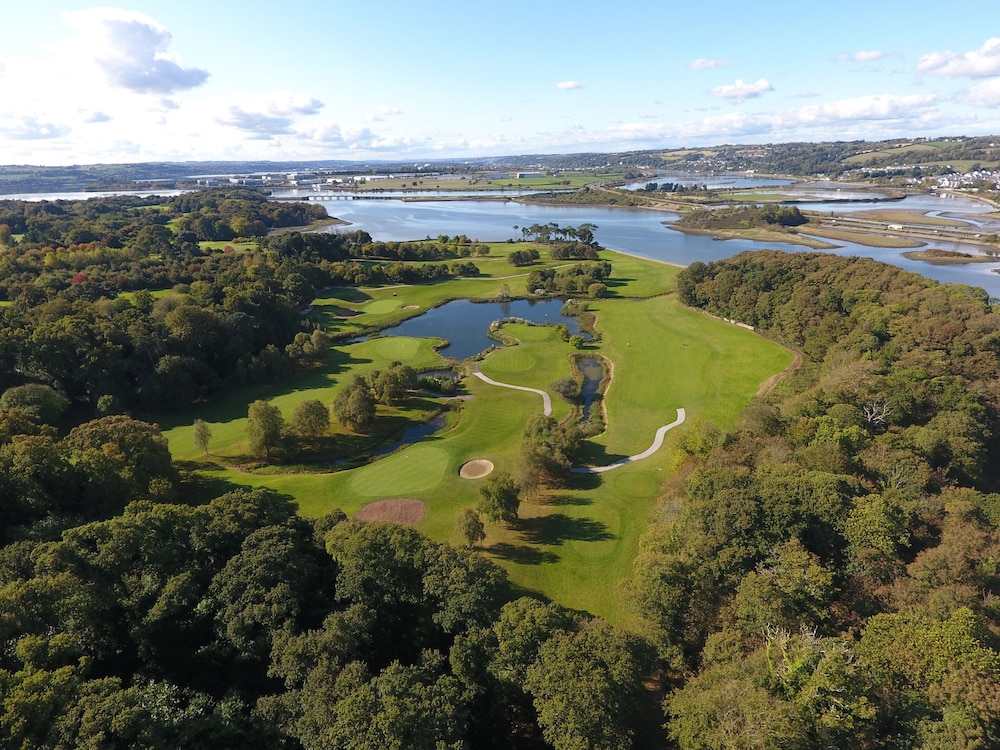 Fota Island Hotel & Spa