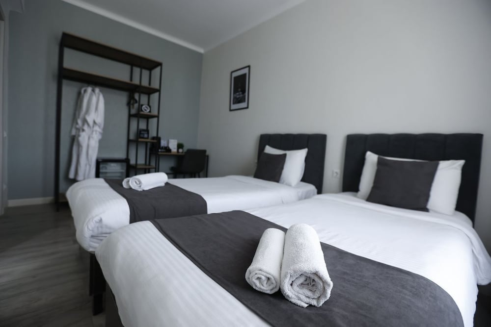 Urban Hotel