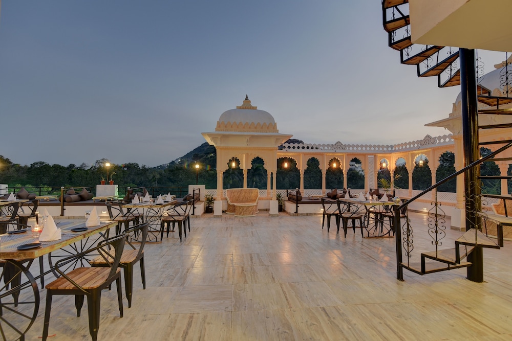 Janak Vilas - A Heritage Boutique Hotel