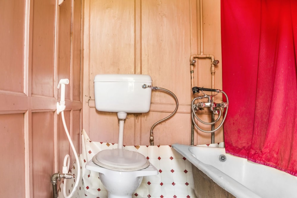 GuestHouser 1 BR Houseboat 1fda