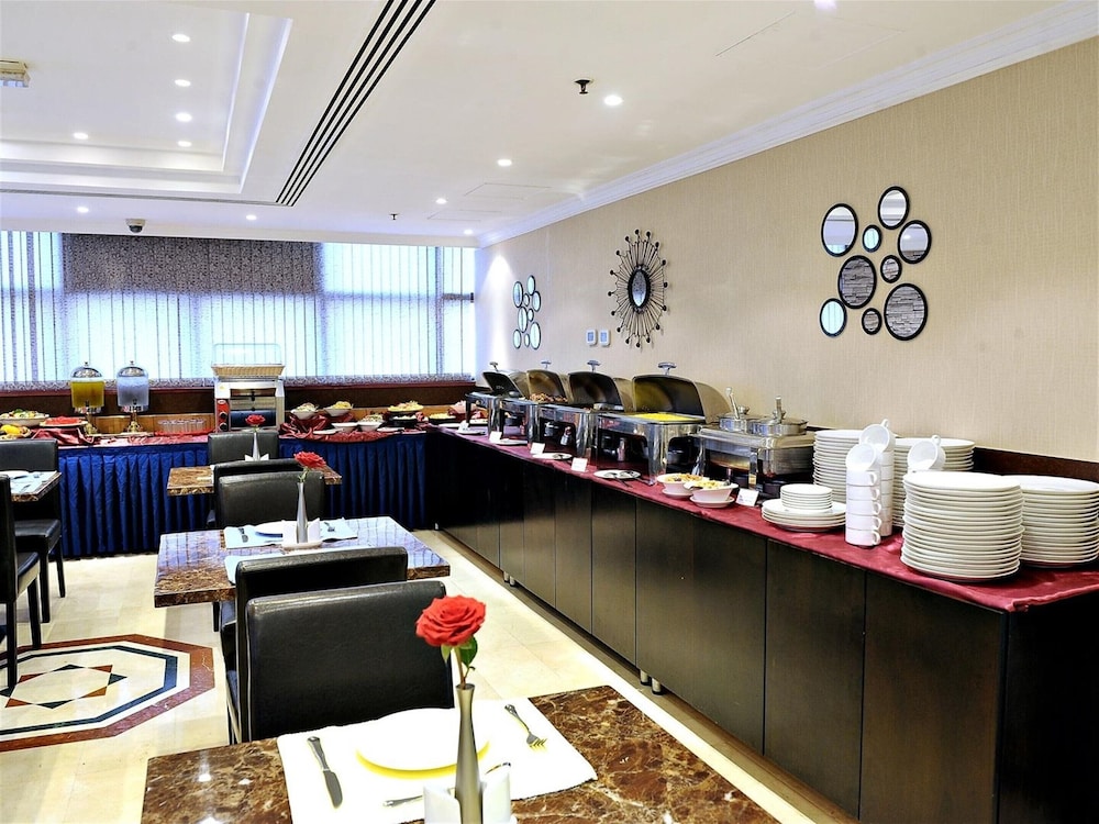 Signature Inn Deira - Free Parking