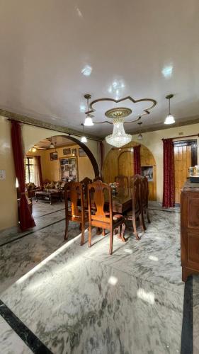Dilaram Guest House