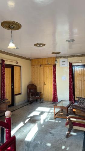 Dilaram Guest House