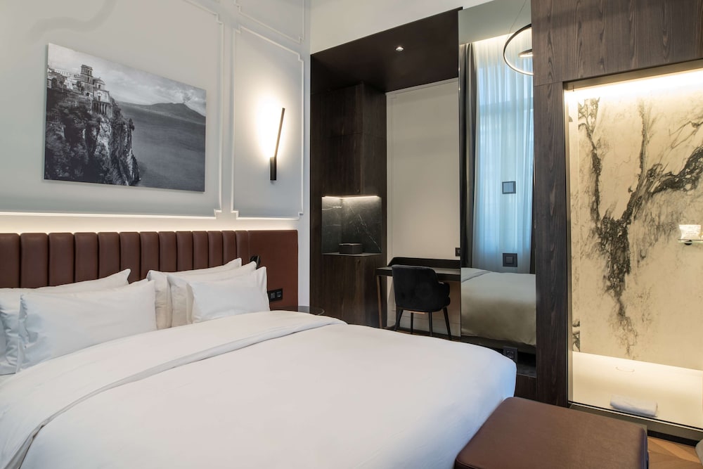 Palazzo Touring Club Milan, A Radisson Collection Hotel