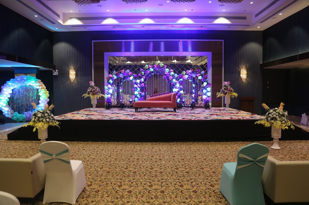 The Maple Hotel