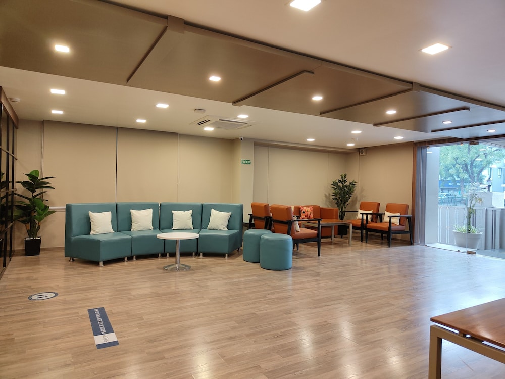 Kanak Beacon Hotel - Ashram Road Ahmedabad