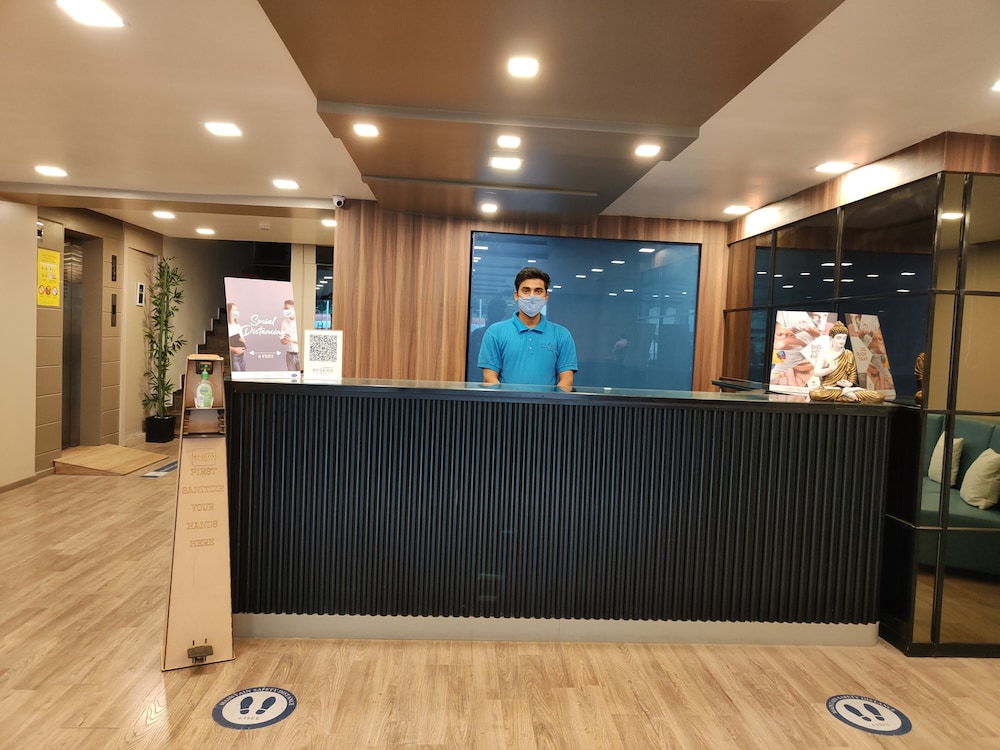 Kanak Beacon Hotel - Ashram Road Ahmedabad