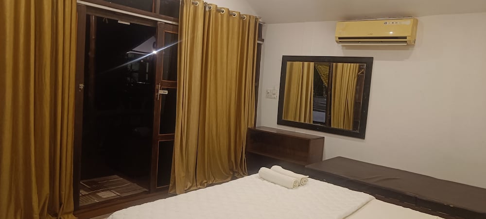 The village agonda beach cottages