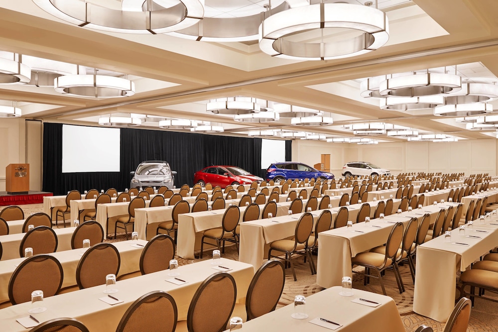 Sheraton Detroit Novi Hotel