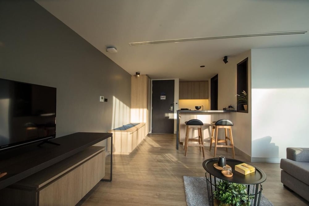 Neca Reiche Hotel