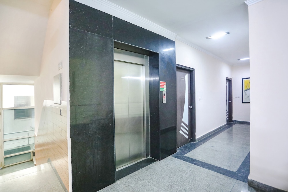 FabHotel F9 H Block Sector 51