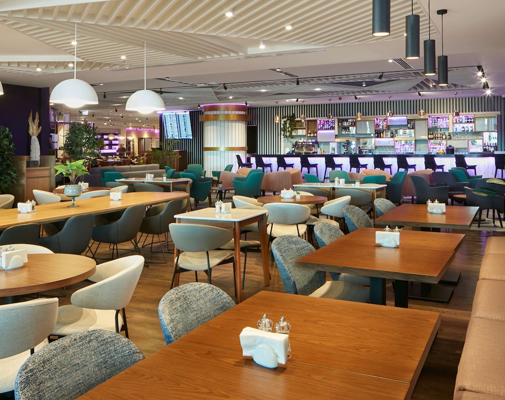 YOTEL Istanbul Airport LANDSIDE, City Entrance