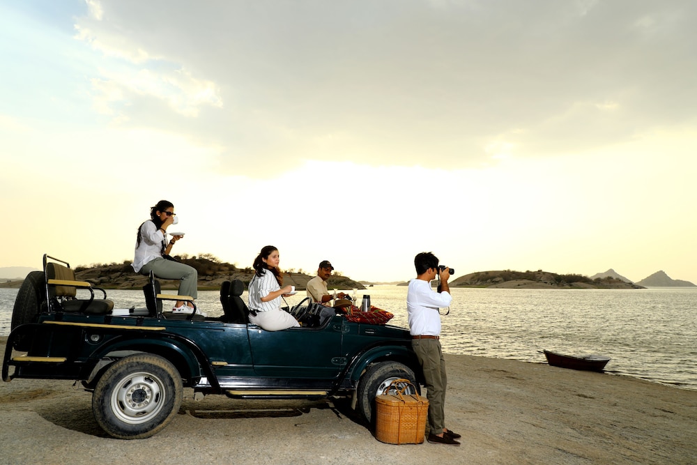 The Jawai Sagar resort
