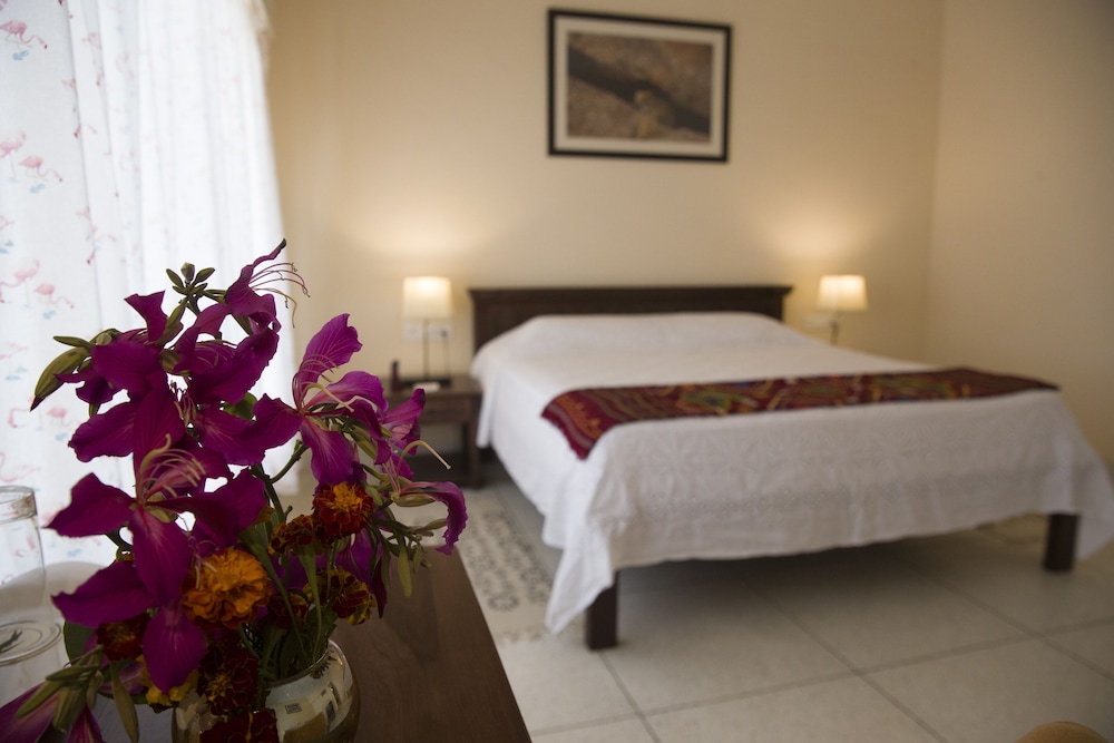 The Jawai Sagar resort