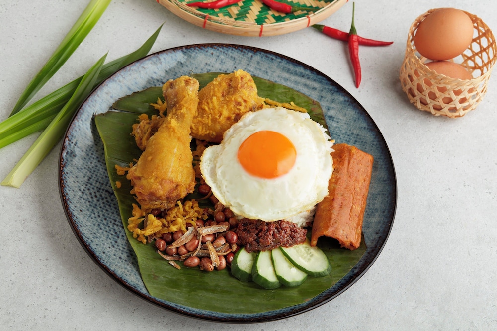 Holiday Inn Express and Suites Singapore Novena by IHG