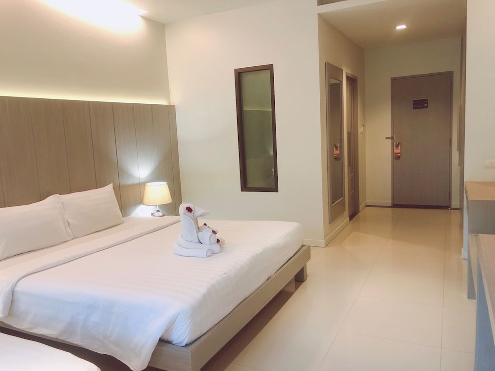 Phu Ke Ta The Hip Service Apartment & Hotel