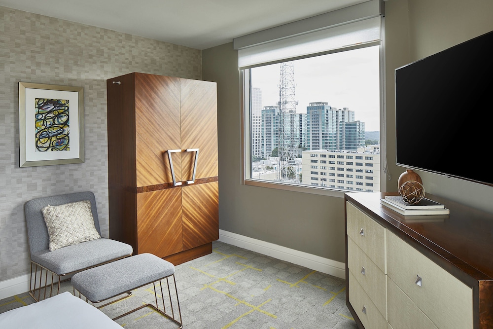 Renaissance Atlanta Midtown Hotel