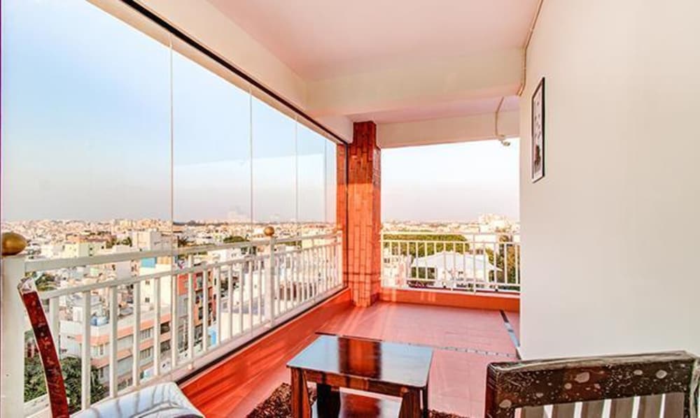 FabHotel The Royal Suites