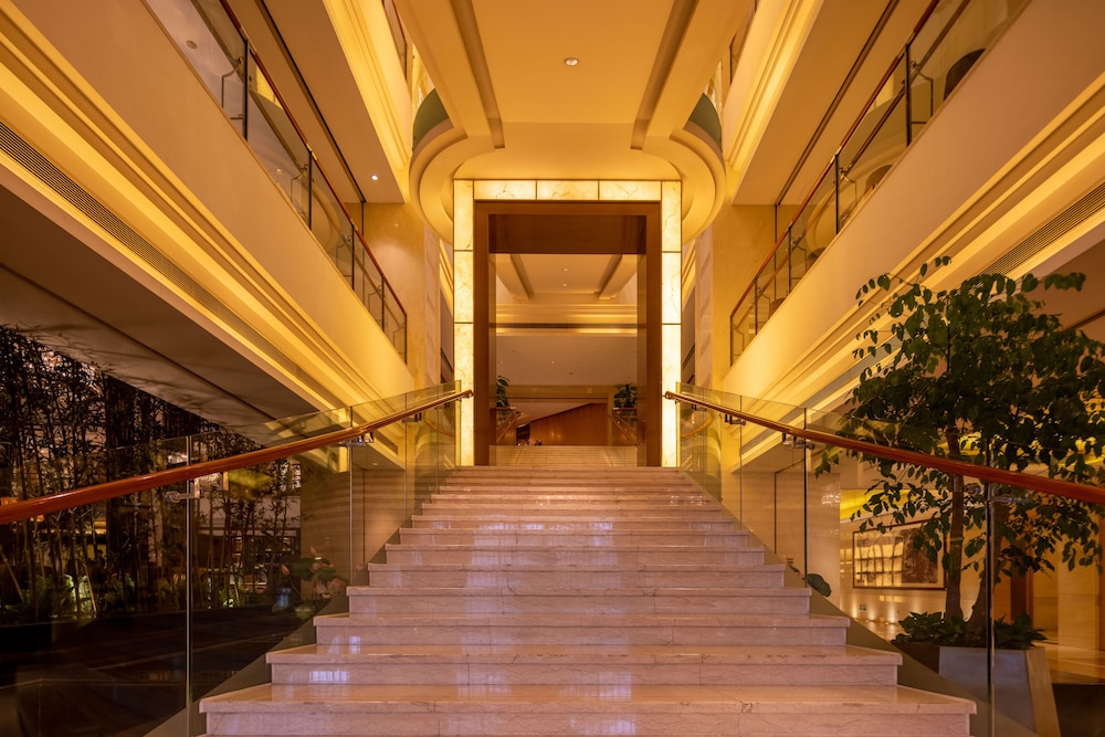Baolilai International Hotel