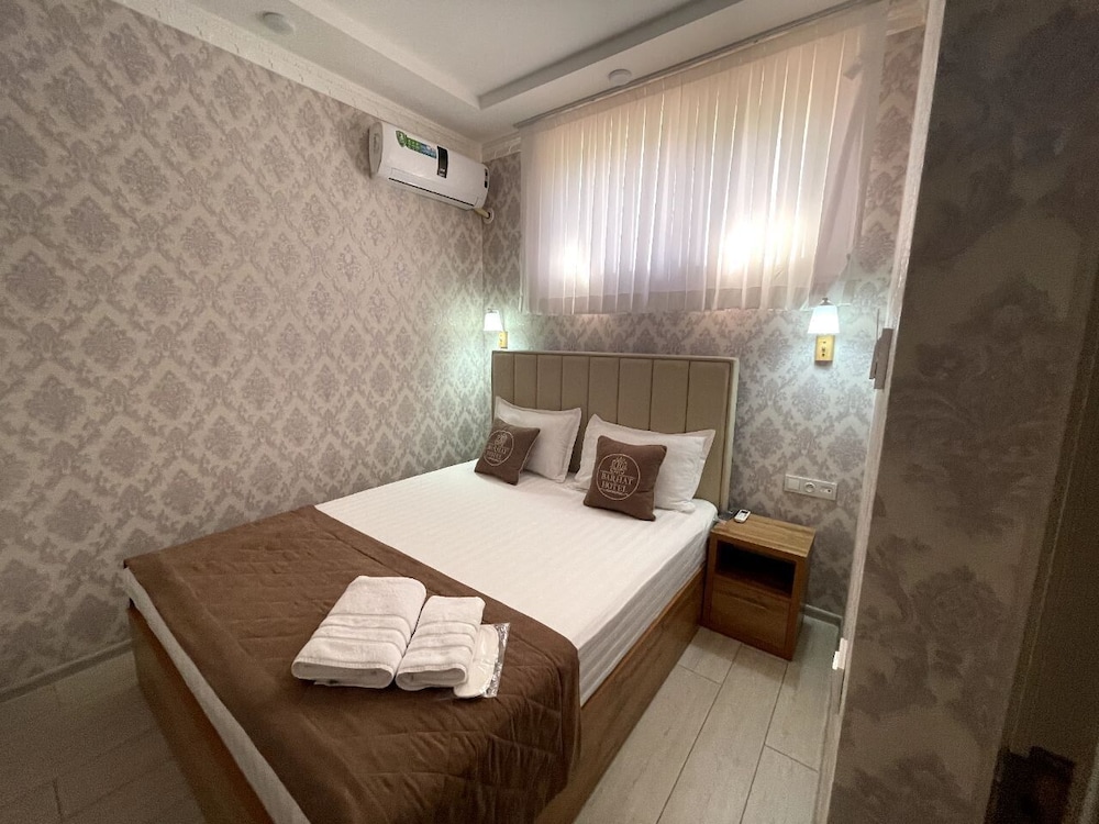 BARHAT HOTEL