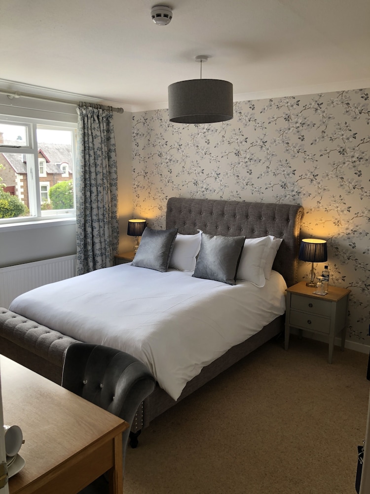 Ballifeary Guest House