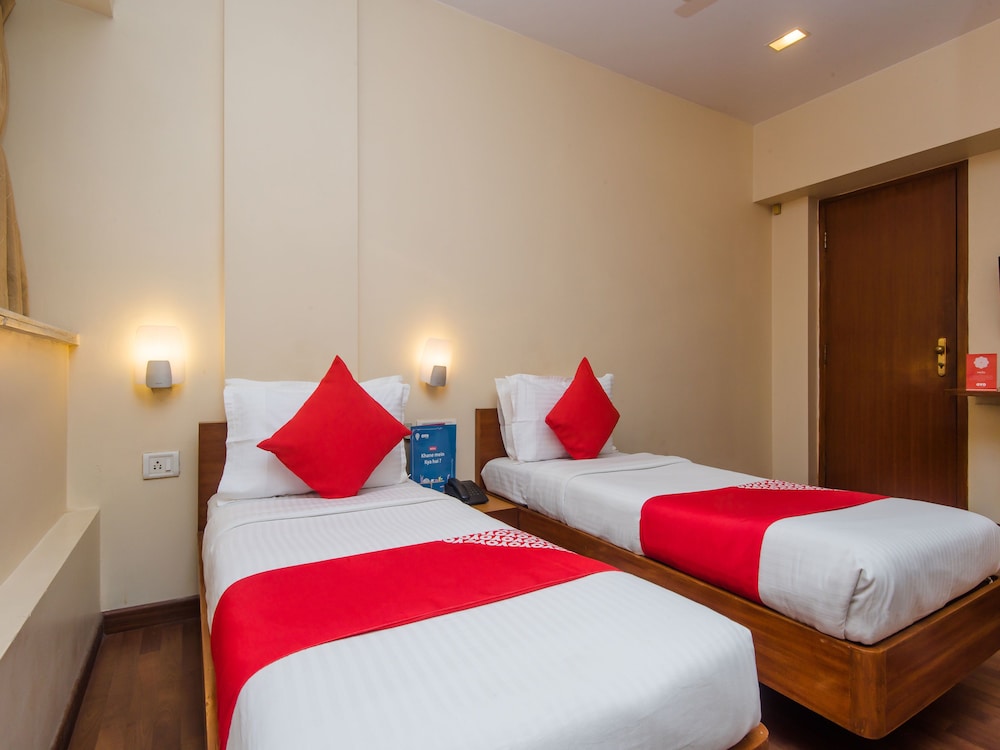 OYO Flagship 685 Hotel Jayshree Domestic Airport