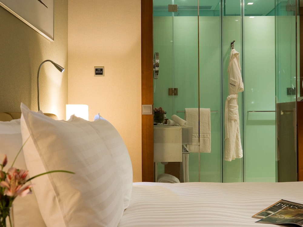 Novotel Citygate Hong Kong