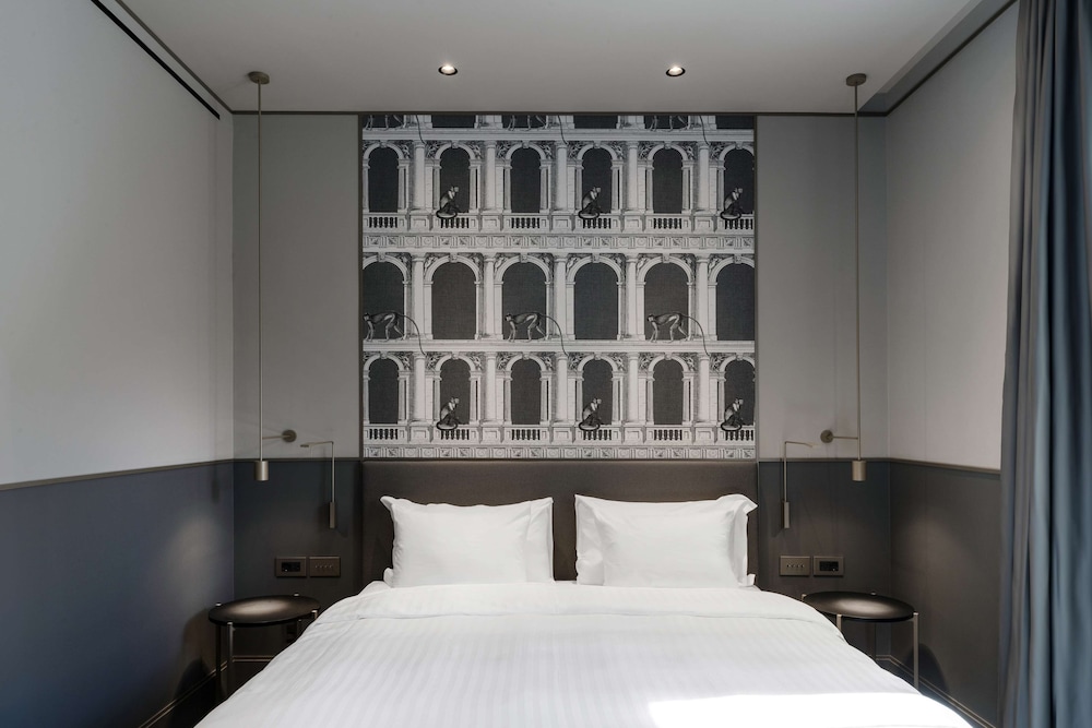 Radisson Collection Hotel, Roma Antica