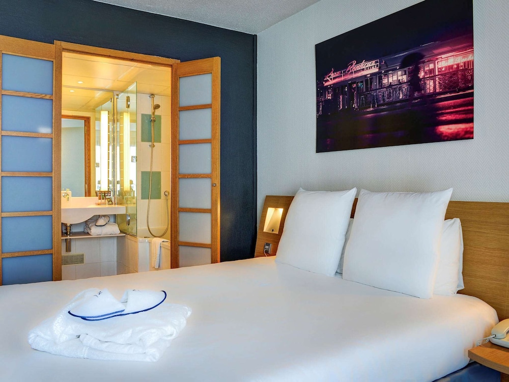 Novotel Paris Suresnes Longchamp