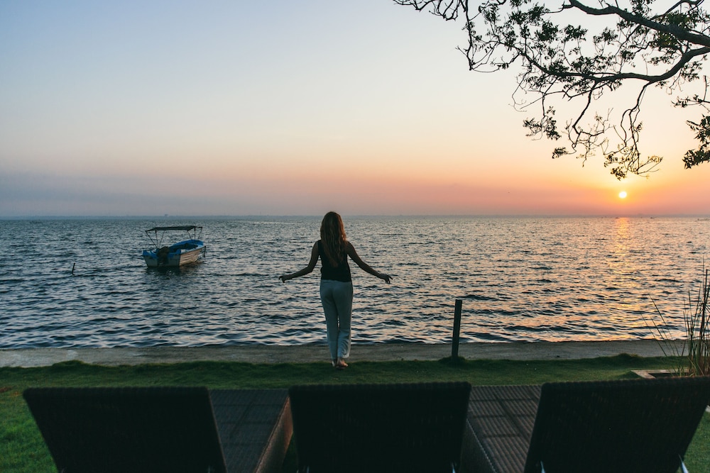 Regenta Arie Lagoon Negombo