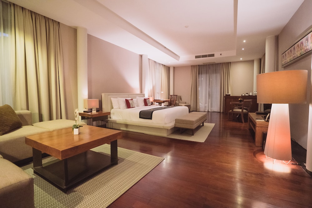 Javana Royal Villas