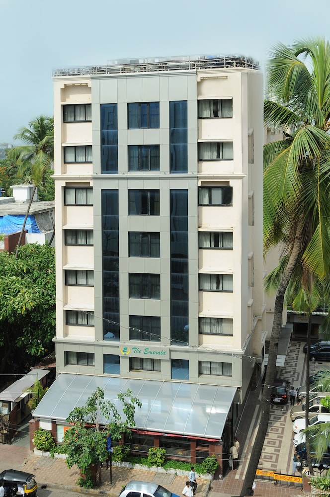 Regenta Place The Emerald Hotel