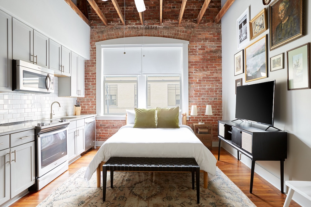Sonder by Marriott Bonvoy The Drayton Apartments Historic District