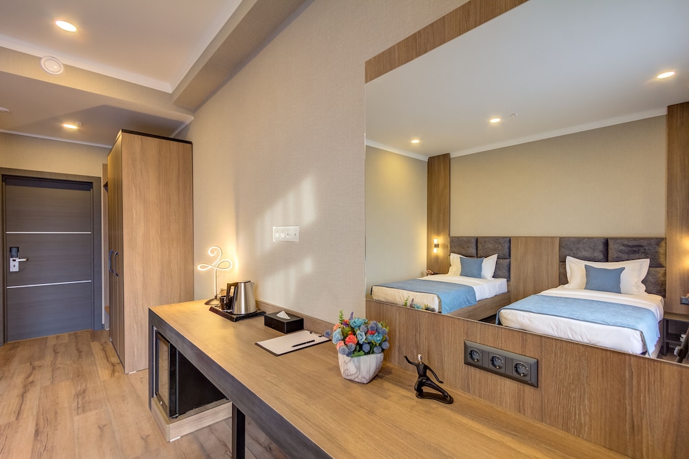 Sara Boutique Hotel